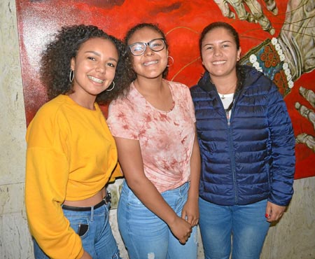 Mariana Moreno Ibáñez, Juana Moreno Ibáñez y Laura Manuela Ibáñez Posada.
