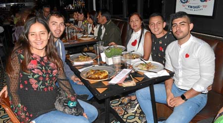 Valentina Mesa Botero, Nicolás Tobón Aristizábal, Gloria Botero Muñoz, Luis Daniel Mesa Botero y Esteban Giraldo Villegas.