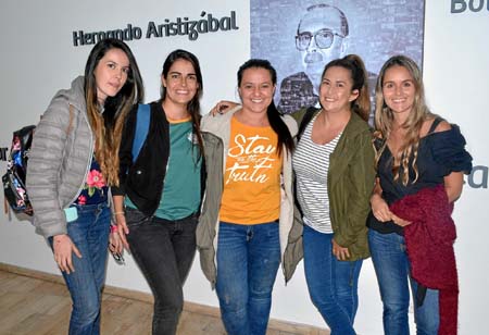 Natalia Ortiz Hoyos, María Andrea Botero Gómez, Jéssica Sepúlveda Salgado, María Fernanda Cardona Serna y Juana Estrada Robledo.