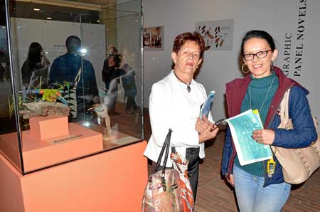 Emma Quintero Sánchez y Adriana Cruz Quintero. 