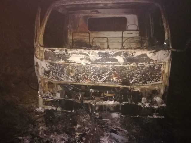 El carro quemado