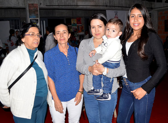 Luz Helena Giraldo Álvarez, Flor Marina Ríos Salazar, Millerlay Muñoz Ríos, Juan José Torres Muñoz y Shara Isabela Torres Cifuen