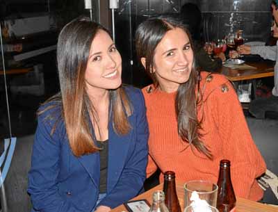 Liliana González Galindo y María Alejandra Realpe Rebolledo compartieron en una comida en Dauntaun.