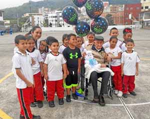 Alumnos y docentes rindieron homenaje al cofundador del Instituto Técnico San Rafael.