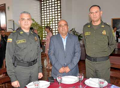 Coronel Luis Alberto Gómez Luna, Carlos Alberto Piedrahíta Gutiérrez y coronel Necton Borja Miranda.