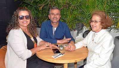 En el restaurante Suzette se reunieron Olga Sánchez Bonilla, Julián Patiño Gómez y Libia Bonilla Cadavid.