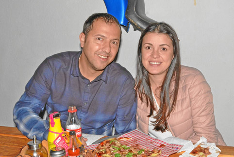 A Sebastián Zuluaga Garrido su esposa, Alejandra Cardona Buitrago, le celebró su cumpleaños con una comida en el restaurante Piz