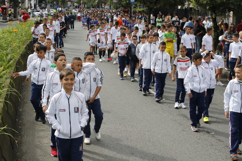 Los clubes cuentan, en promedio, con tres equipos en distintas categorías.