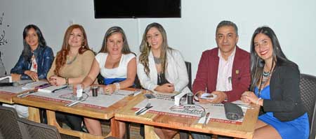 Claudia González Cardona, Liliana Gómez Hernández, Sonia Jaramillo Cardona, Vannesa Bedoya Agudelo, Jorge Eliécer Gallego y Luis
