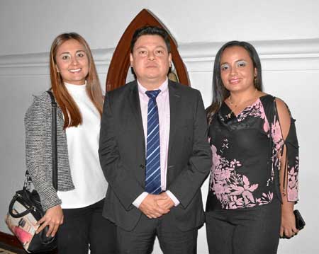 Daniela Ramírez Zárate, José Luis Mora Rodríguez y Karol Natalia Jaramillo García.