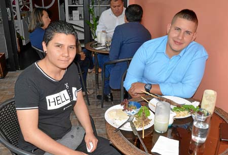 Juliana Moreno Vodniza y Andrés Mesa Hoyos se reunieron en Nawfali.