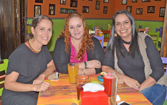Clarissa Moore regresó a Estados Unidos. Sus compañeras de universidad Paula Tatiana Álvarez Restrepo y Nora Yaneth Ocampo Duque