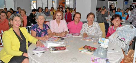 Rubiela Parra Arroyave, Mariela Parra Arroyave, Luz Stella Valencia Cardona, Luz Marina Chica Arango, Ligia Castaño Betancur y R
