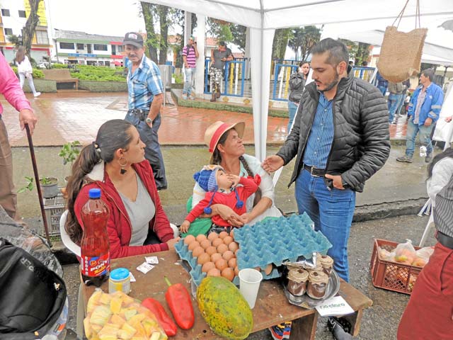 Reunión con campesinos