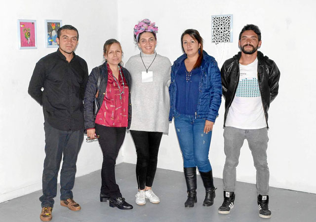 Manuel Arroyave, Ayda Nidia Ocampo Serna, Manuela Álvarez Estrada, Alejandra Murcia y Sebastián Rivera, autor de Conjuntos lógic