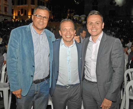 Héctor Delgado Londoño, Mauricio Franco Acevedo y Julián Arias Naranjo.