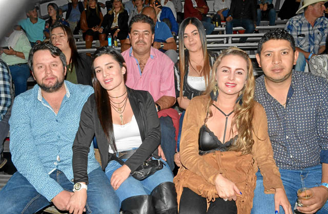 Rosalba Mayorga Orjuela, Luis Fernando Morales, Laura Morales Mayorga, John James Cárdenas Muñoz, Carolina Muñoz Flórez, Carol B