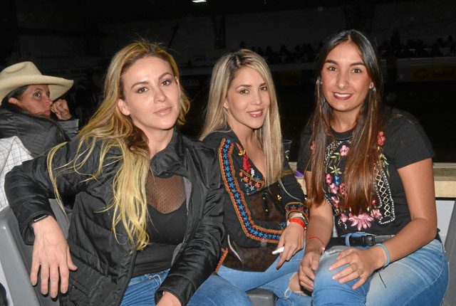 Juliana Ramírez Hoyos, Amalia Escobar Gutiérrez, Laura Rivera Echeverri. 