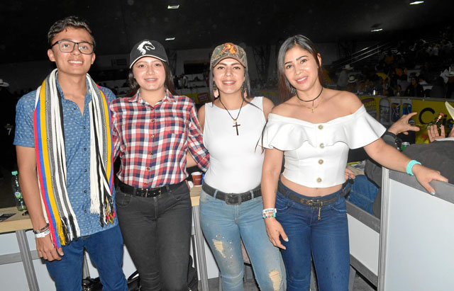 Sebastián Ramírez Cárdenas, Angie Valeria Duque Sánchez, Natalia Pineda Ospina y Leidy Johana Sánchez Ospina.