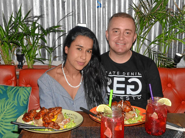 Ana María Gutiérrez Jaramillo ofreció un almuerzo en el restaurante La Patatería para celebrar el cumpleaños de Óscar Jiménez Va