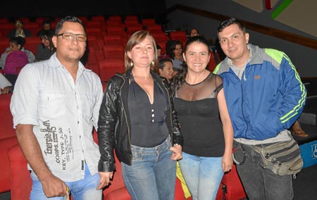 Edwin Bedoya Carmona, Juliana Alvarán Botero, Jennifer Cruz Henao y Eliécer Marín Oquendo.