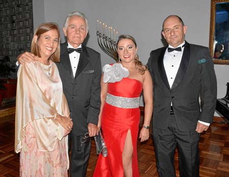 Olga María Sanint Ángel, Ricardo León Valencia Velásquez, Lorena Jurado de Botero y Jim Botero Jaramillo.