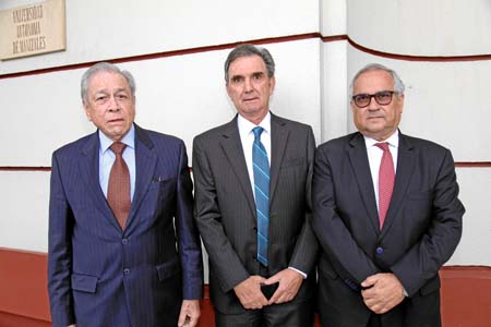 Néstor Buitrago Trujillo, Iván Escobar Escobar y Darío Gómez Jaramillo. 