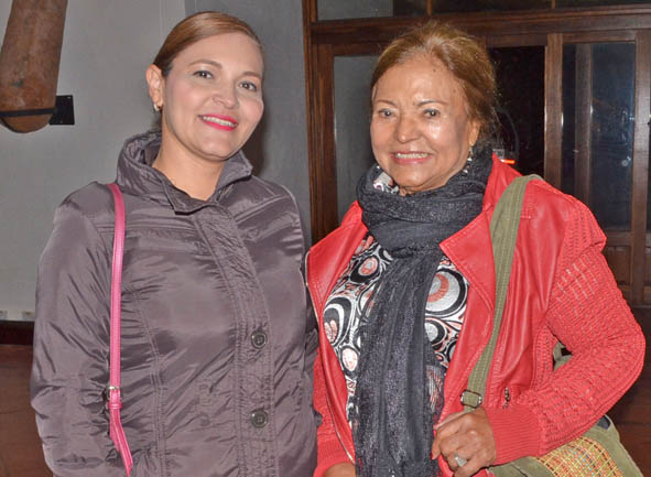 Sandra Velásquez Ramírez y Bertha Patiño Díaz.
