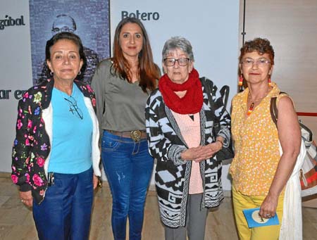 Nidia Castillo Uribe, Marcela Castillo Marín, María Elisa Orozco Castaño y Alba Nelfy Bernal Orozco. 