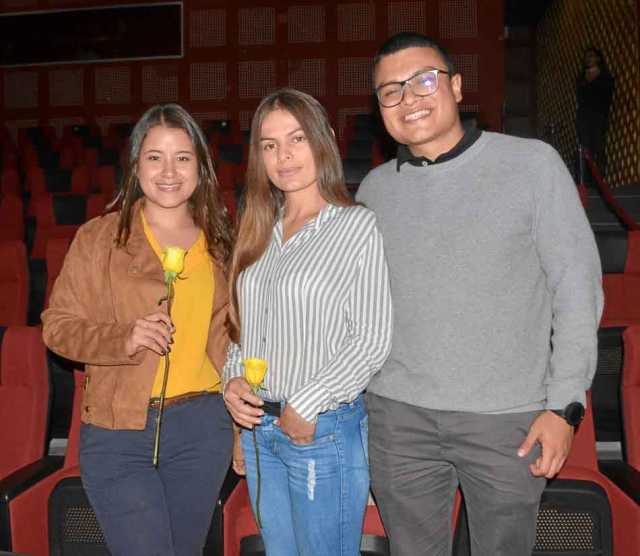 Ginna Castellanos Alzate, Sofía Londoño García y Sebastián Patiño Giraldo.