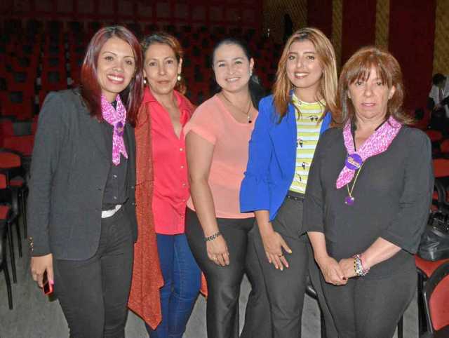 Carolina Castaño Vanegas, Liliana Gómez Sánchez, Ana María Orozco Jaramillo, Laura Torres Orozco y Clara Inés Villegas Bravo.