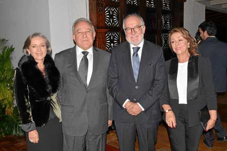 María Teresa Gómez de Rivas, José Fernando Rivas Durán, Guido Echeverri Piedrahíta y Ana María Jaramillo de Echeverri.