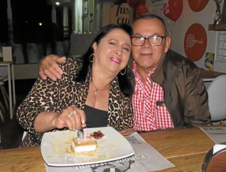 Para celebrar el cumpleaños de María Elena Tangarife Gutiérrez, su esposo, Gonzalo Idárraga ofreció una comida en el restaurante