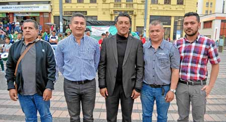 Libaniel Marín, Carlos Jaime Gallego Sepúlveda, Holver Mauricio Cardona Aristizábal, Jauner Salazar Villegas y Juan Camilo Parra