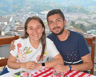 Los novios Adriana Margarita Trejos Atehortúa y Juan Camilo Cardona Gutiérrez almorzaron en la sede de El Centro de El Club Mani