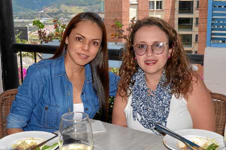 Érika Cock Arbeláez homenajeó a su amiga Érika Posada García en L’Atelier. 