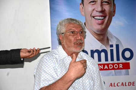 Líder sindical se une a Gaviria