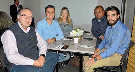 Ricardo Gómez de la Roche, Nicolás Cifuentes Salazar, Andrea Quintero Vélez, Félix Ricardo Giraldo Delgado y Leandro Osorio Mont