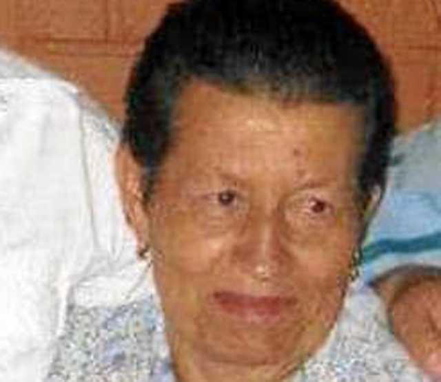 Lucrecia Giraldo En el templo de Santa Bárbara de Marmato, afrocolombianos despidieron a Lucrecia Giraldo, quien murió en Medell