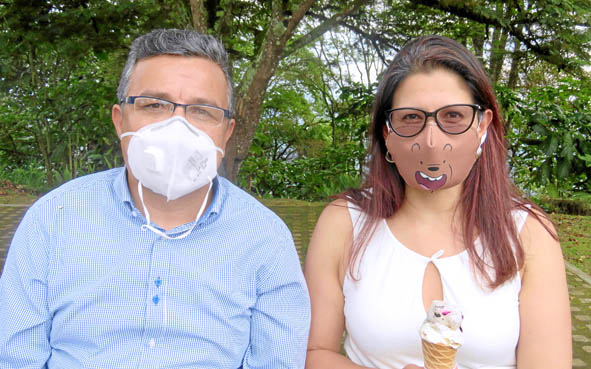 Julián Bedoya y Luz Adriana Bastidas.