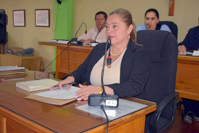 Encargada de la secretaría