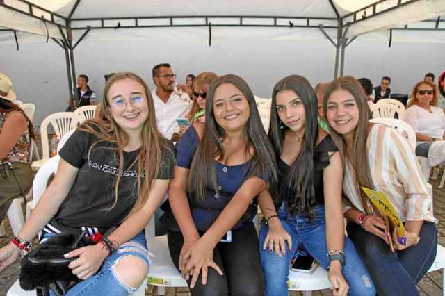 Manuela Franco, Isabela Rubio, Salome Mejía y Sofía López. 