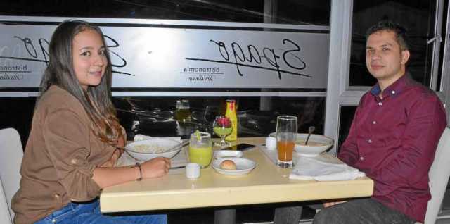 Marcela Perdomo Cardona fue invitada a una comida en Spago por Jesús Rubiano Salazar.