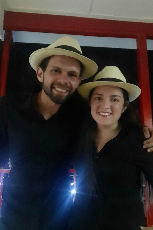 Martín Usquiano (Racumin) y Leidy 