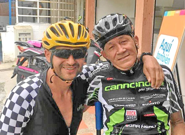 Juan sebastian Hernández con su padre, Carlos Arturo.