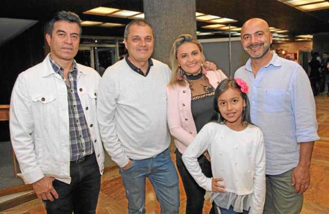 Juan Acevedo, Raúl Ávila, Ana Milena Colorado, Álvaro González y Juliana Guevara.