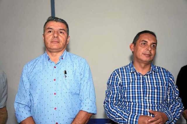 Fotos | Argemiro Idárraga Carlos Forero, conferencista,  en compañía de Rodrigo Varela.