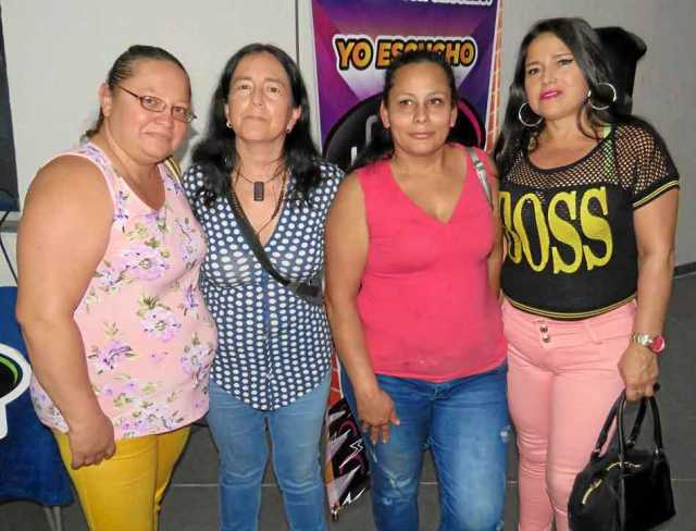Mireya Ocampo Gómez, Carmen Lucía Molano Olmos, Claudia Patricia Román Parra y Gloria González Satizábal.
