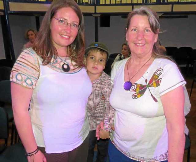 Erin Donaldson, Daniel Donaldson Bedoya y Mary Donaldson.