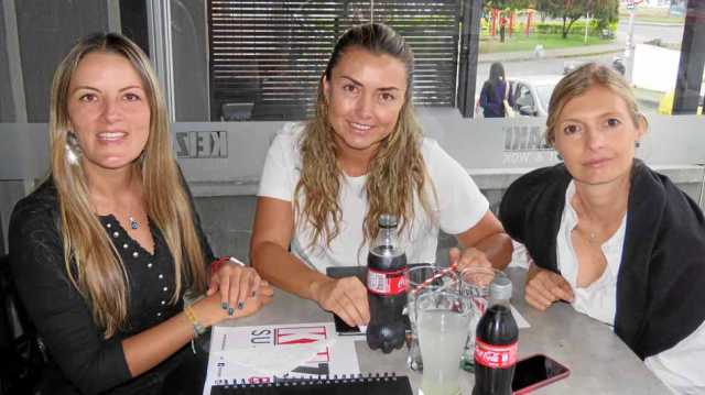 Valentina Gutiérrez López, Lina Cardona Rodríguez y Pilar Jaramillo Osorio compartieron en Keisaki.